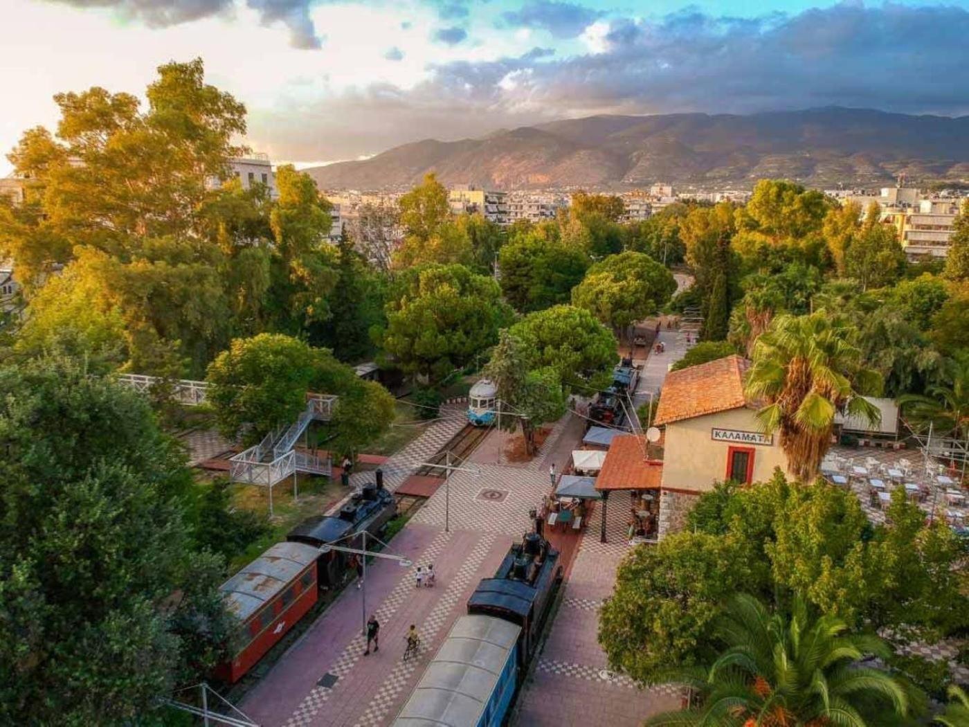 Kalamata Cosy Haven Hidden Gem In The City Center Ngoại thất bức ảnh